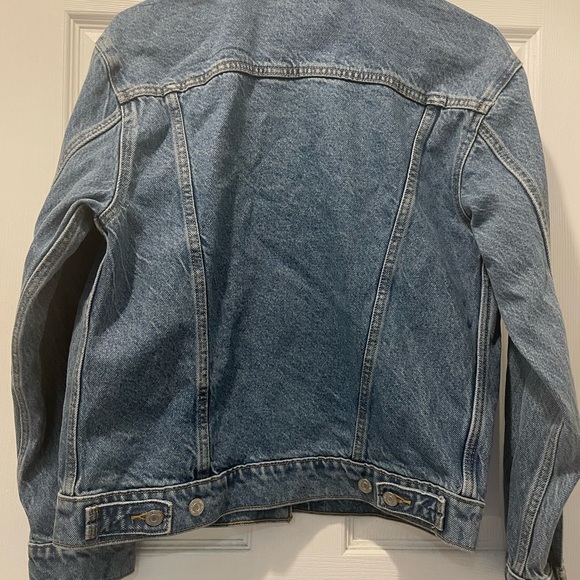 Levi’s trucker jacket - Picture 4 of 10